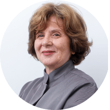 Dra. Elisa - Especialista em Ortodontia